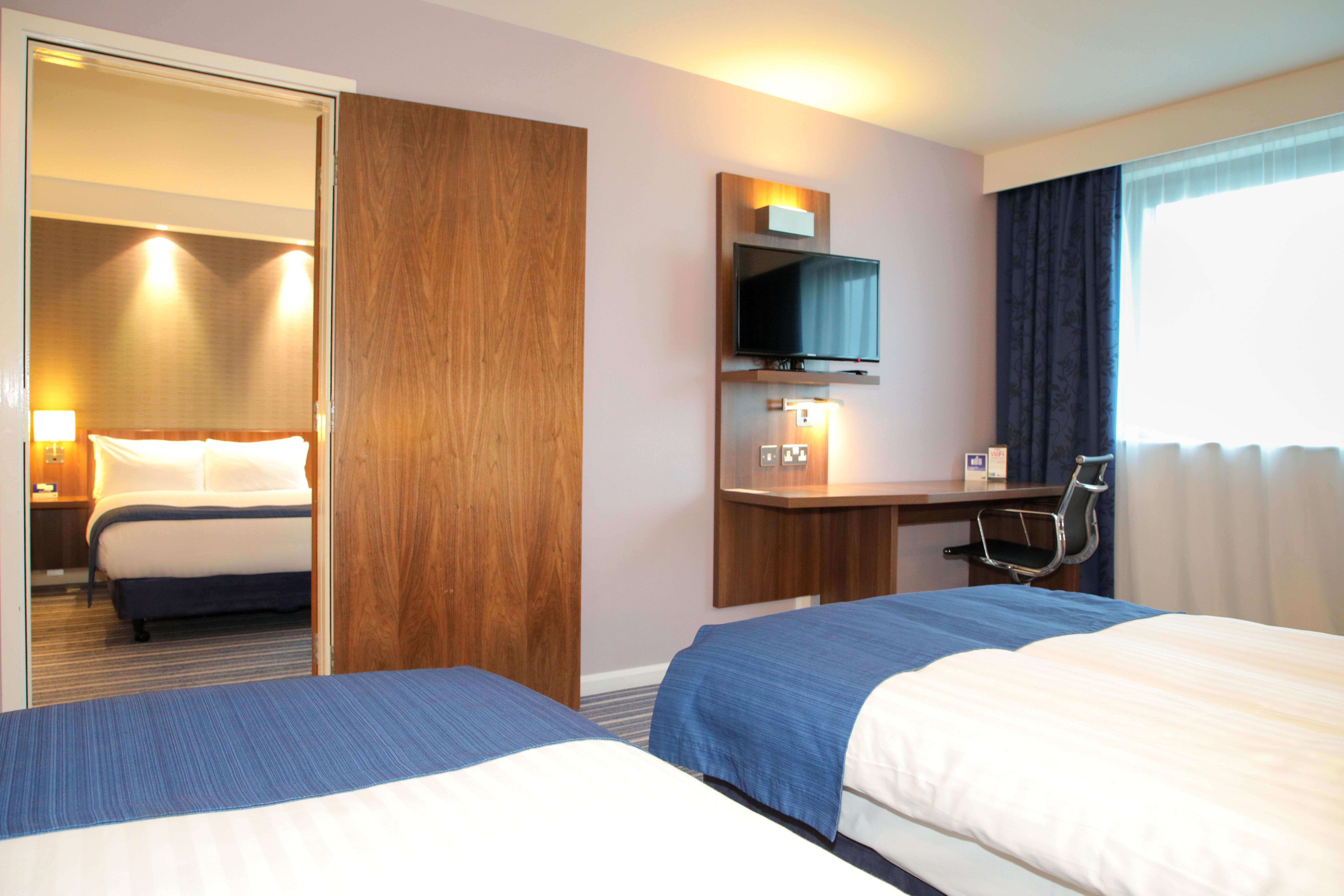 Express London Heathrow T5 By Ihg