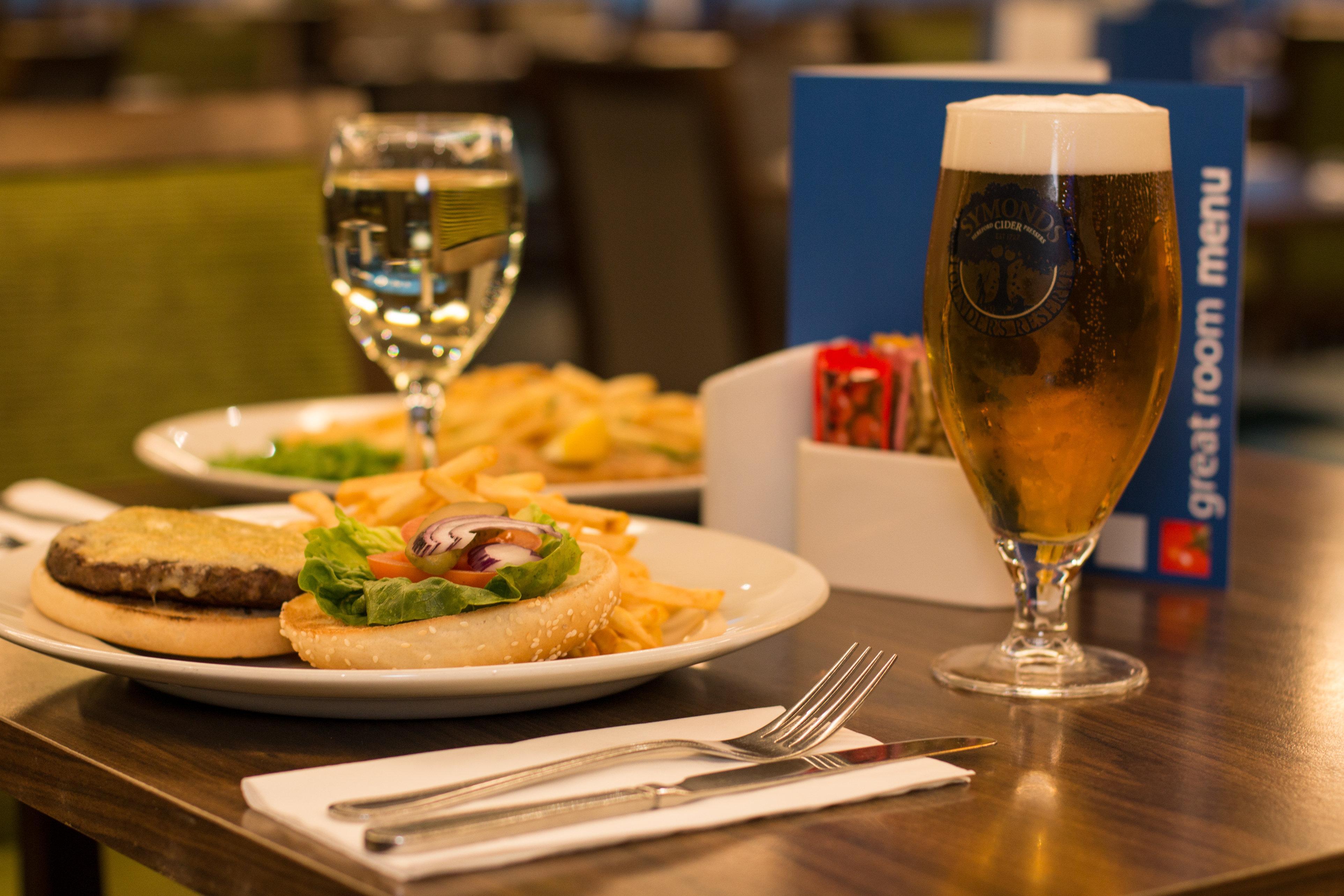 Express London Heathrow T5 By Ihg Hotel Slough