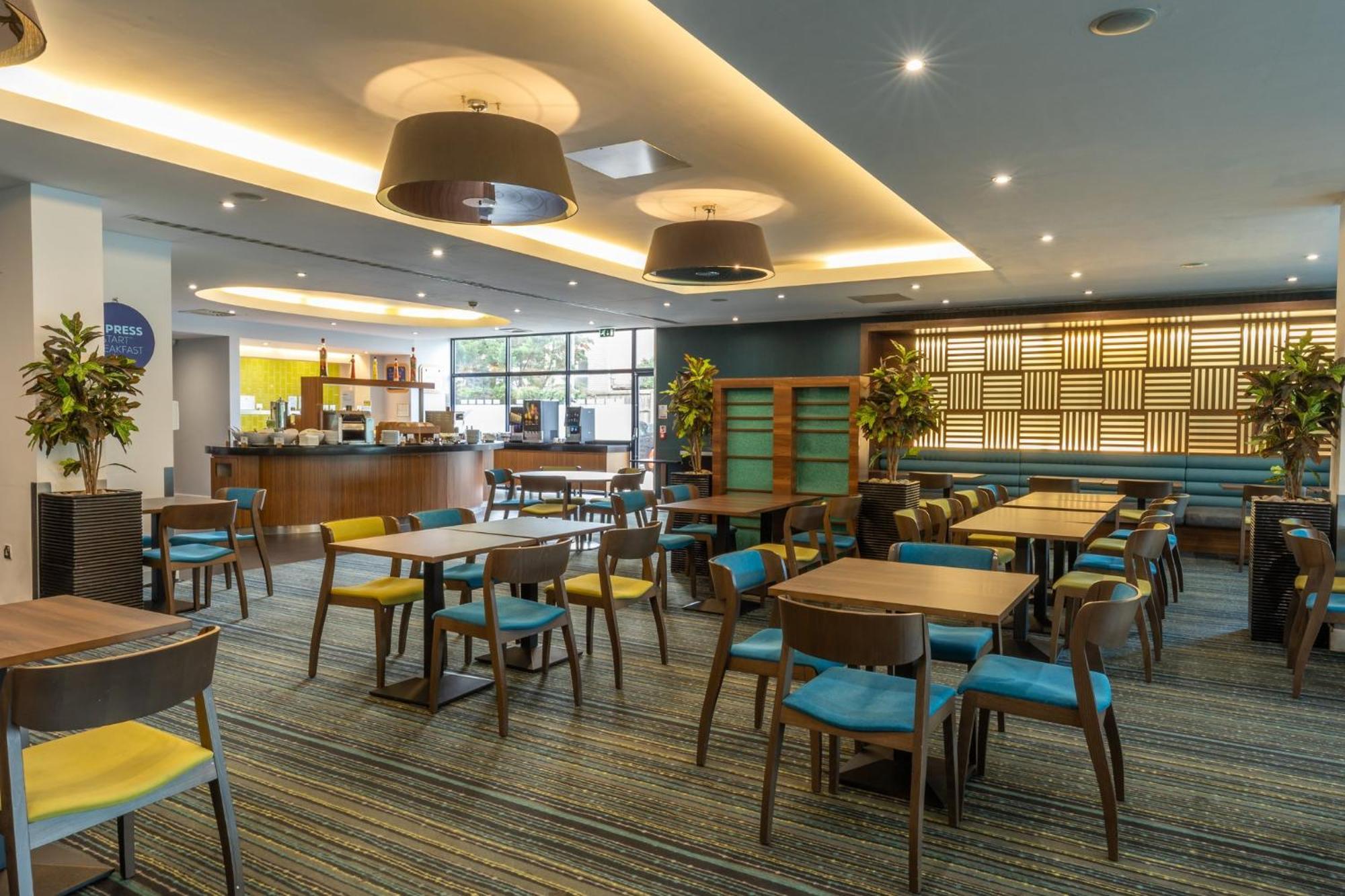 Express London Heathrow T5 By Ihg Slough