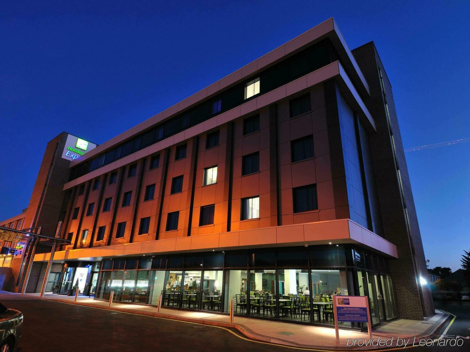 Express London Heathrow T5 By Ihg Hotel Slough